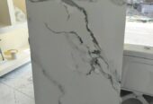 Carreaux effet marbre haute brillance