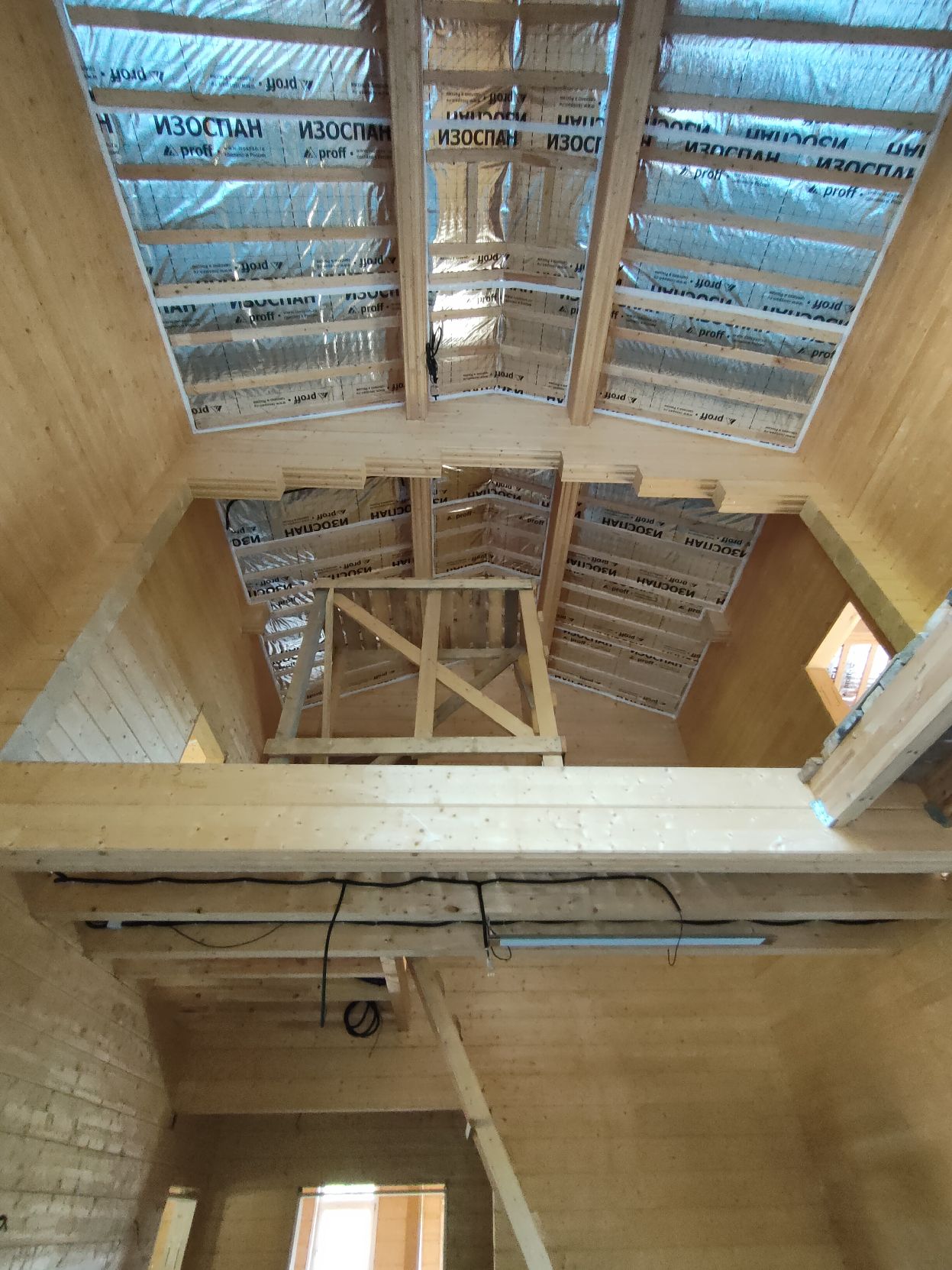 Pare-vapeur réfléchissant pour toiture – IZOSPAN RF 70 m²