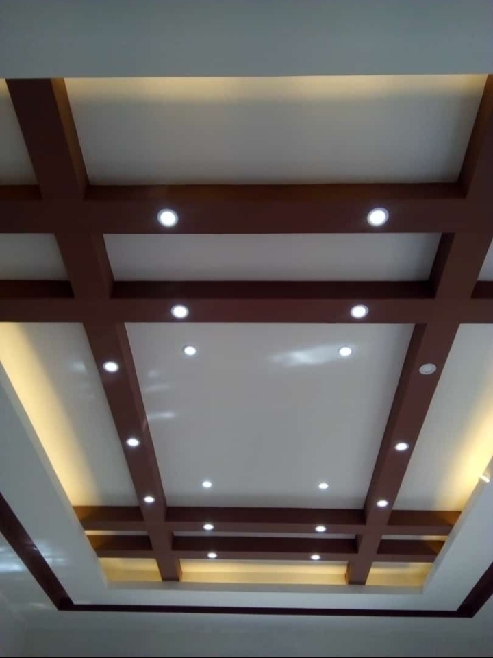 pose de plafond et déco