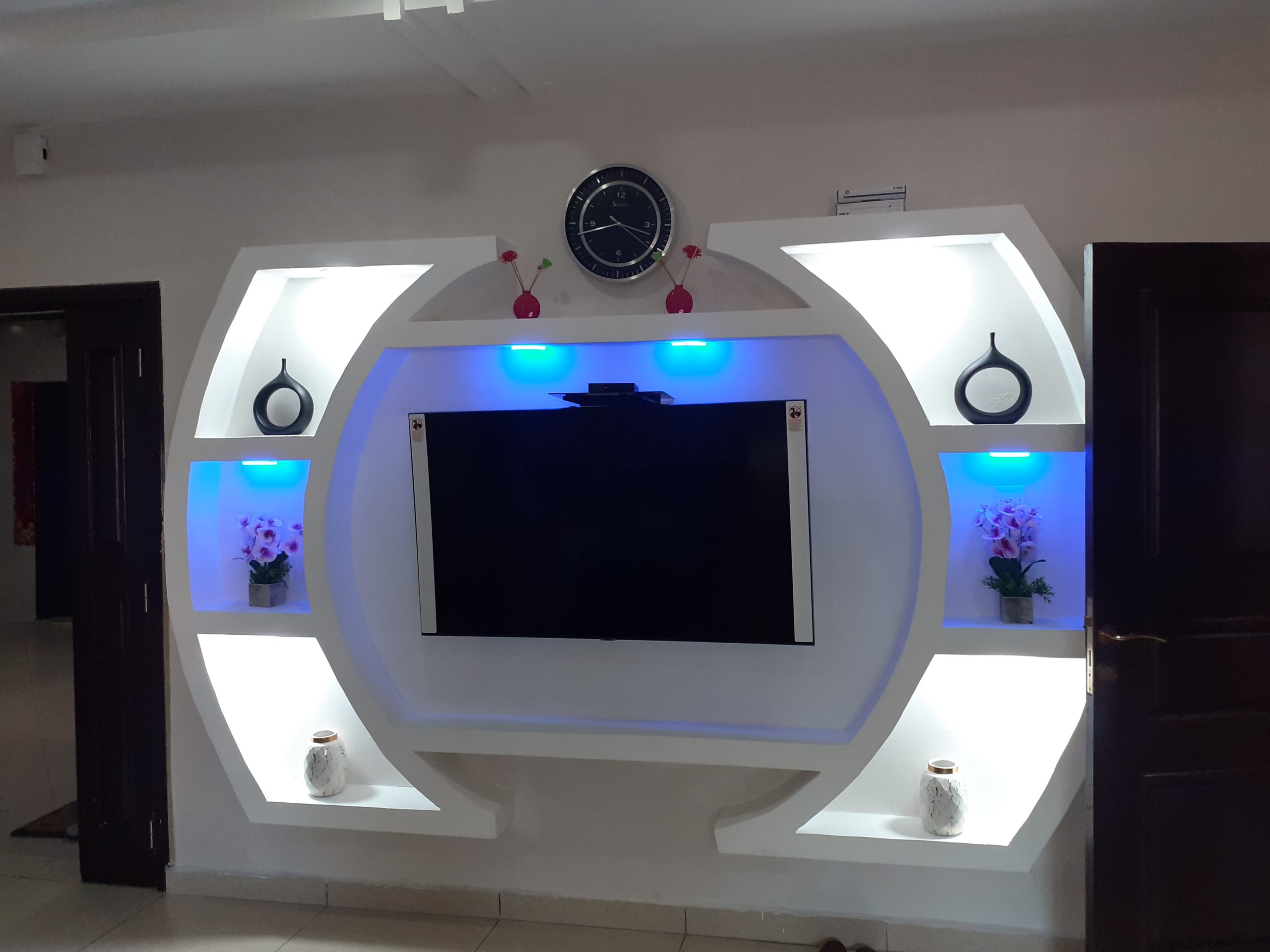 pose de plafond et déco