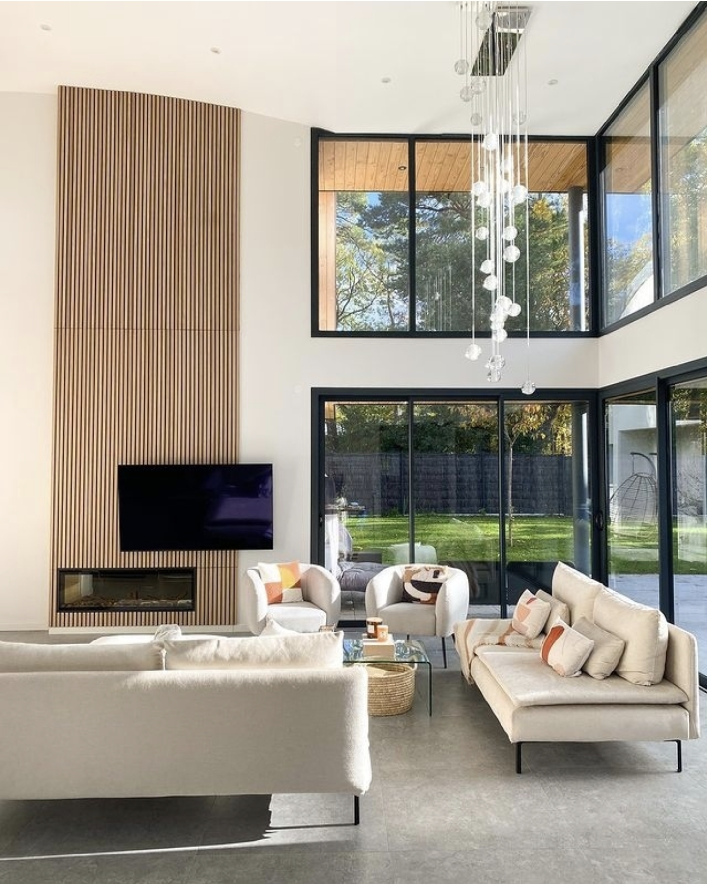 PANNEAUX DE TASSEAUX ACOUSTIQUE EN BOIS