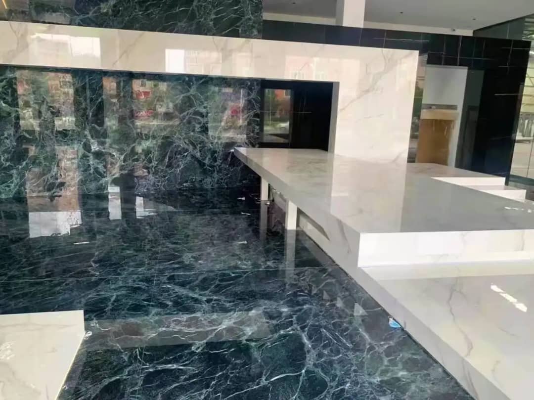 Carreaux effet marbre haute brillance